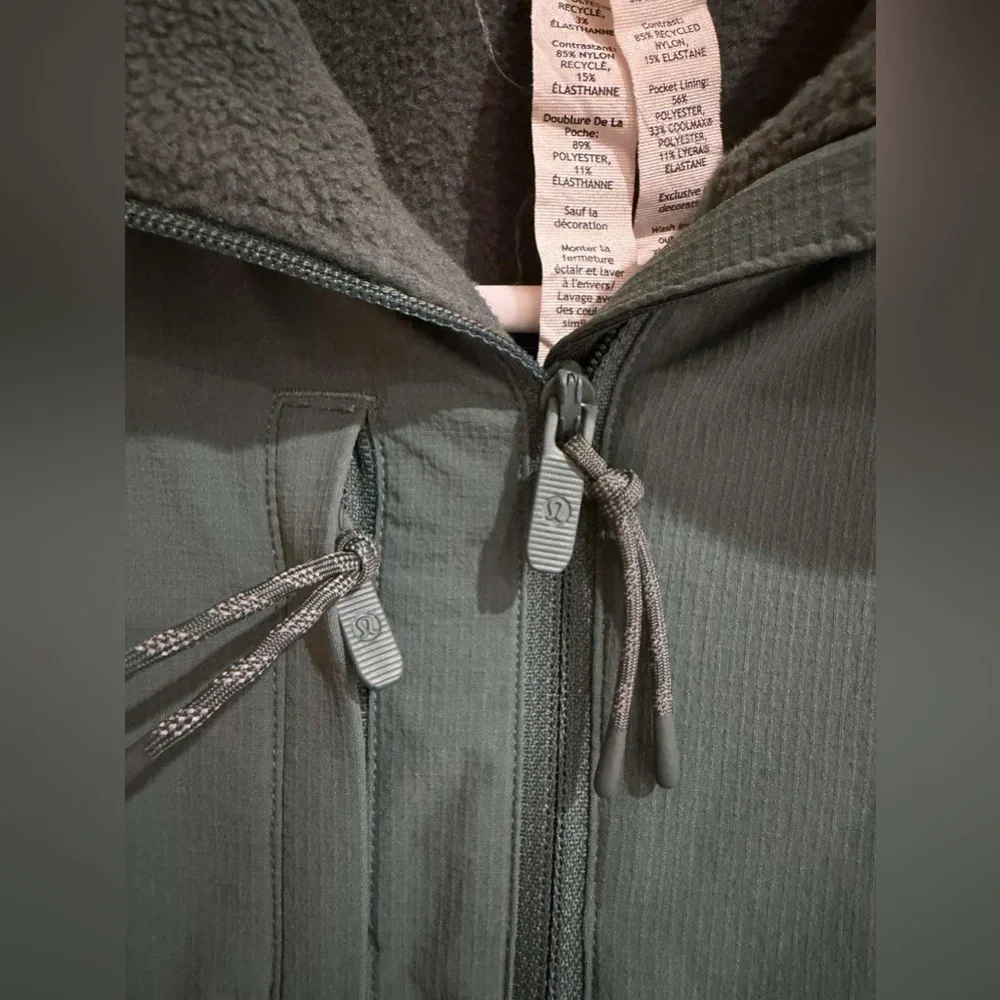Lululemon Dark Forest / Medium Forest Fleece + Ripstop Hiking Pullover size 4